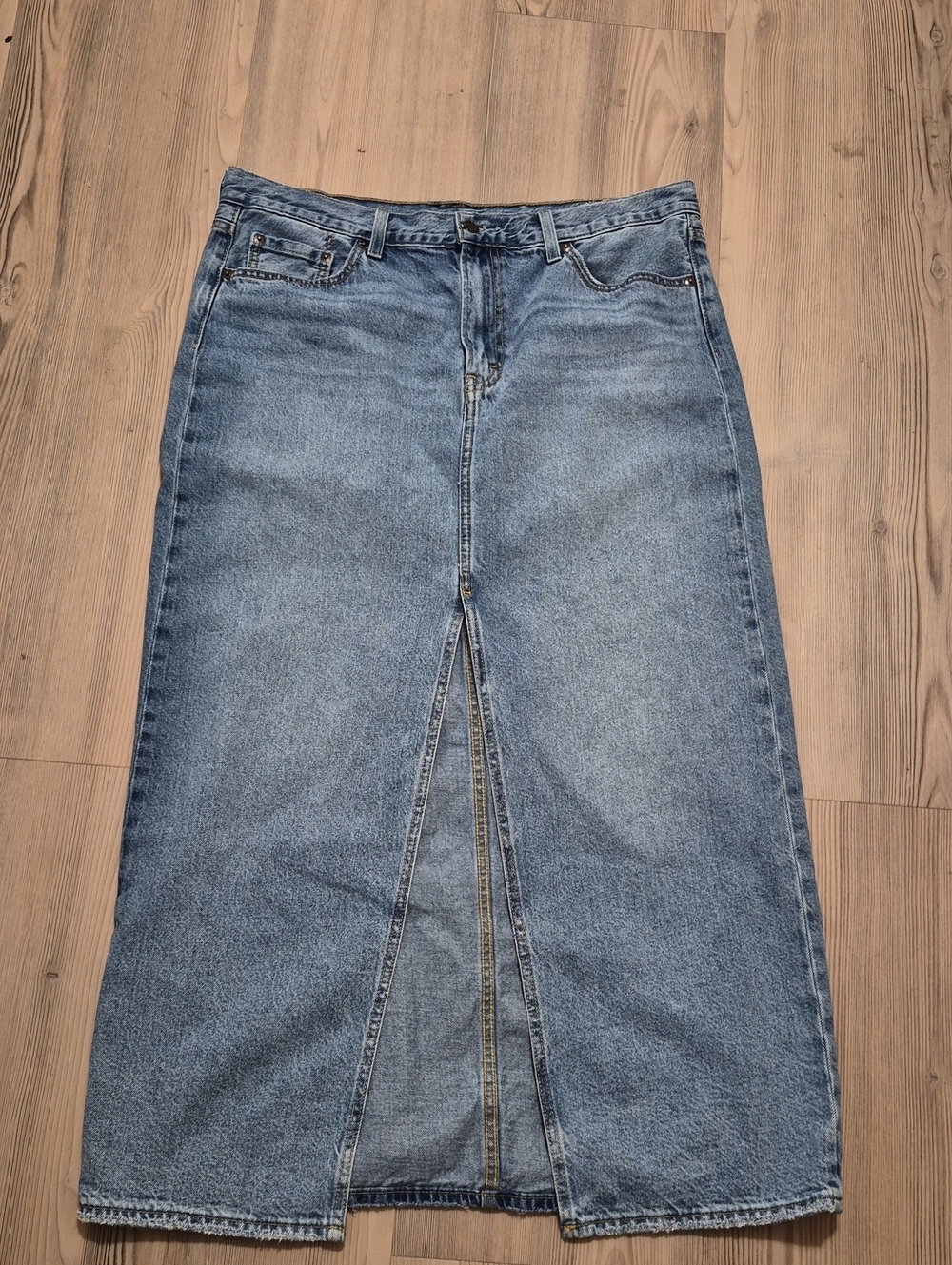 Levi's Blue Denim Midi Skirt with Front Slit